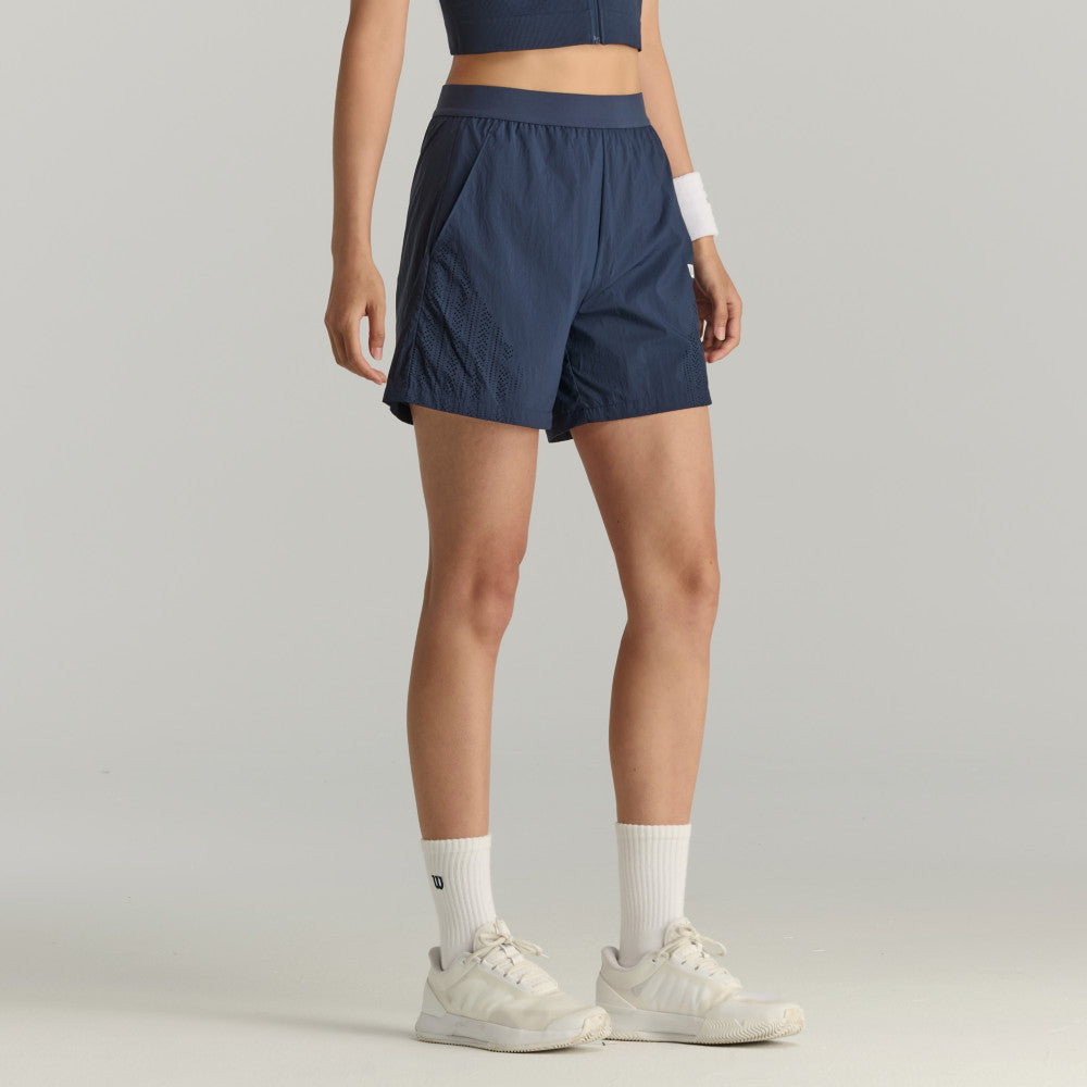 Wilson Airy Short 女款 服飾 短褲 海軍藍/白色/霧霾藍