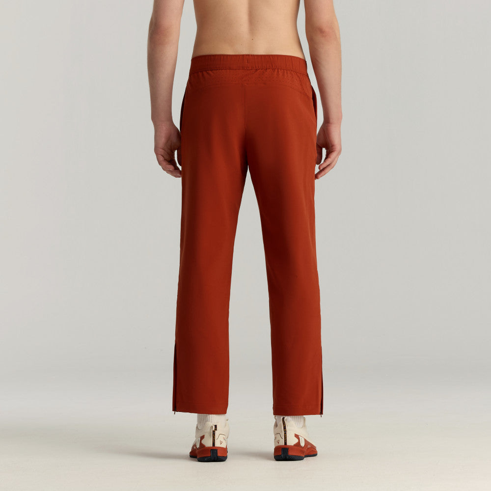 Wilson Depth Shot Track Pant 男款 服飾 長褲 沙色/辣紅色