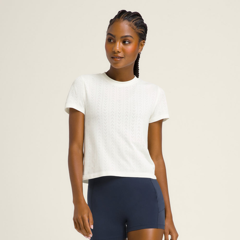 Wilson-女款-服飾-上衣-短袖T恤-白色